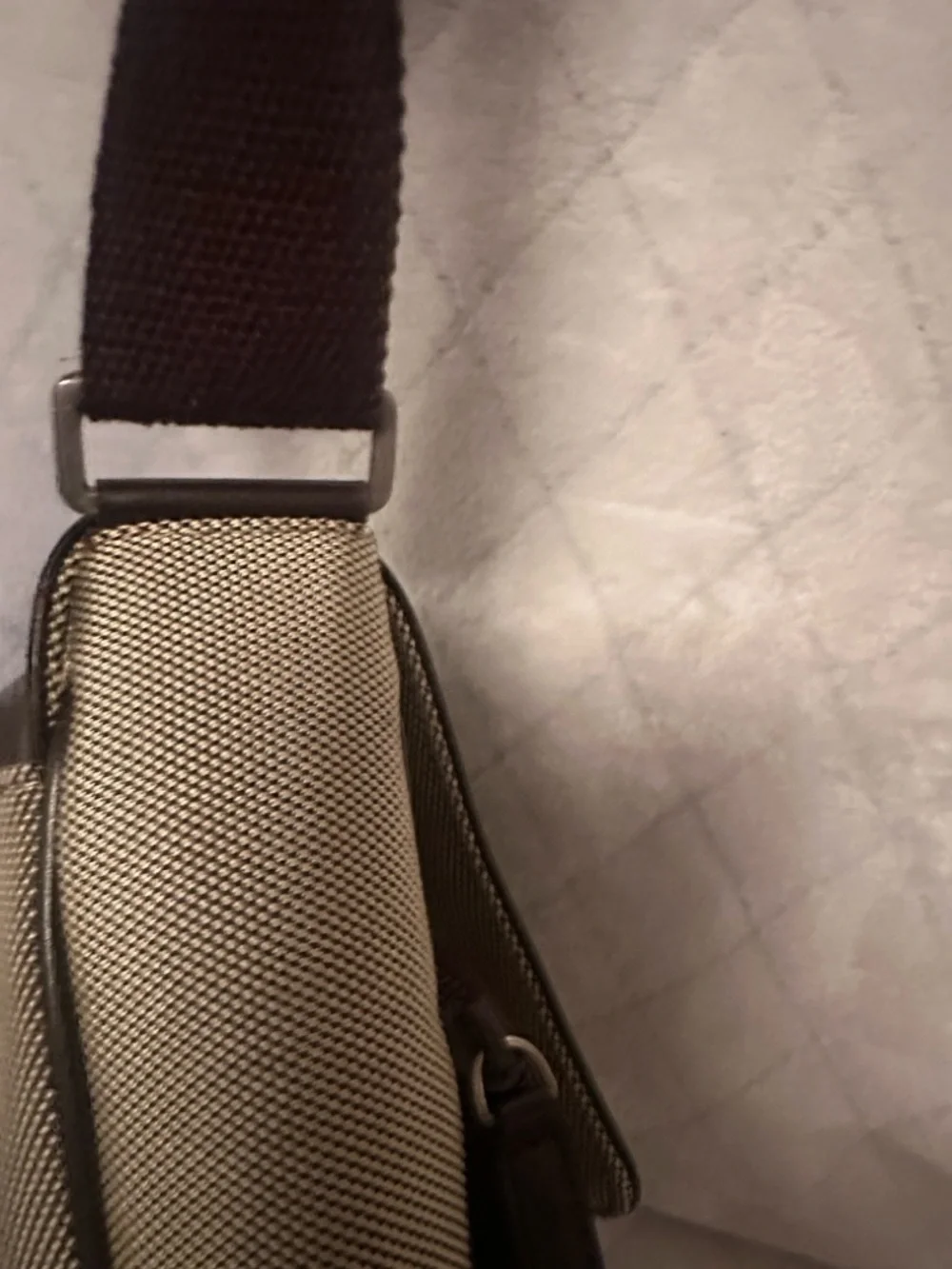 Metro City Unisex Taupe & Dark Brown Messenger Bag